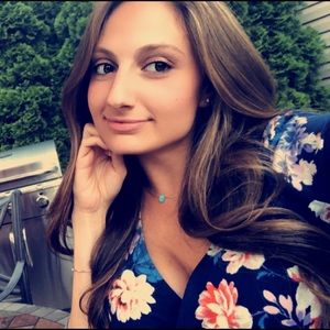 Meet your Posher, Brianna